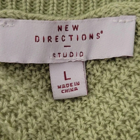 New Directions Top - Picture 3 of 3